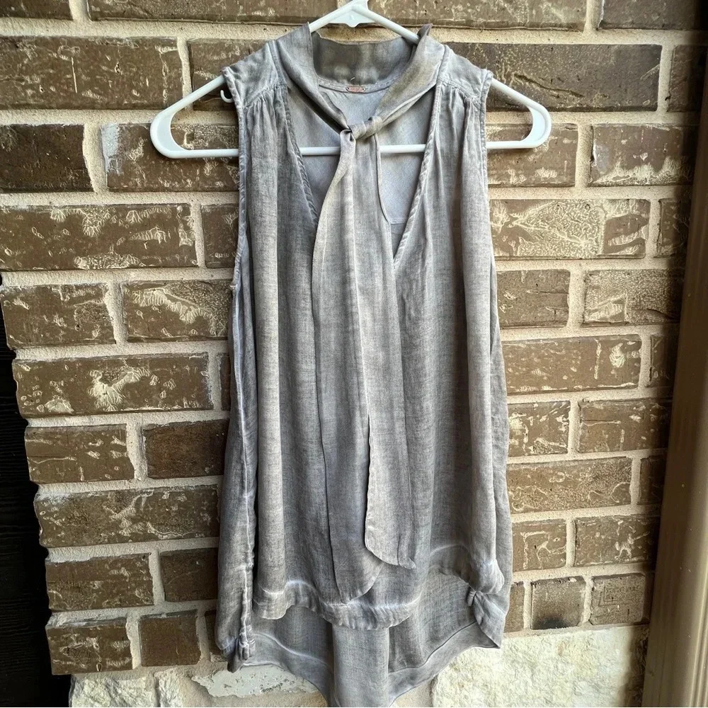 Free People Gray Taupe Distressed Sleeveless Neck Tie Detail Top XS